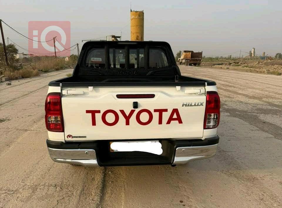 تويوتا هايلوكس